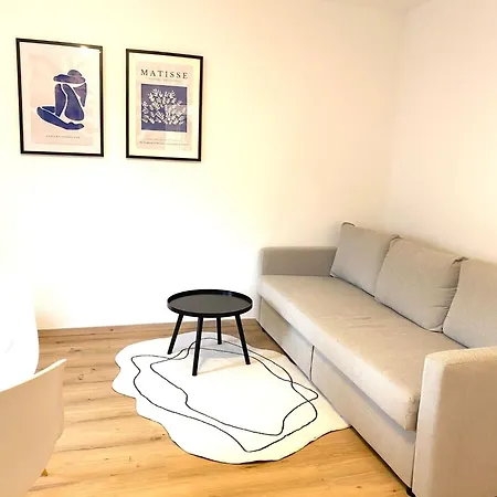 公寓 Zentrale Mit Alpenblick *